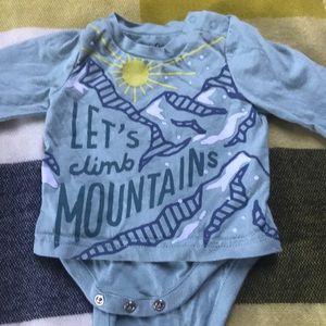 Baby Gap 0-3 Mths Body suit w long sleeve shirt